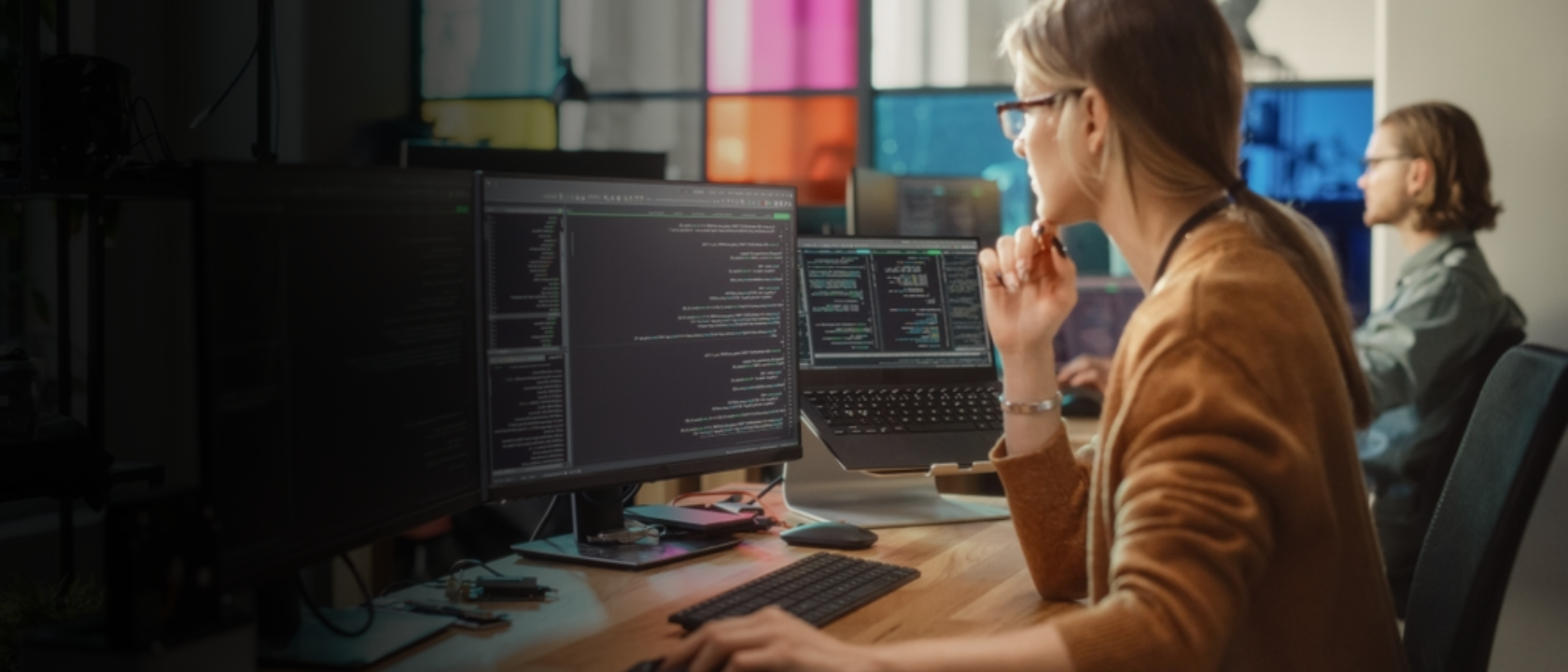 High Demand And High Value:  Why You Need To Hire A Cloud Specialist
