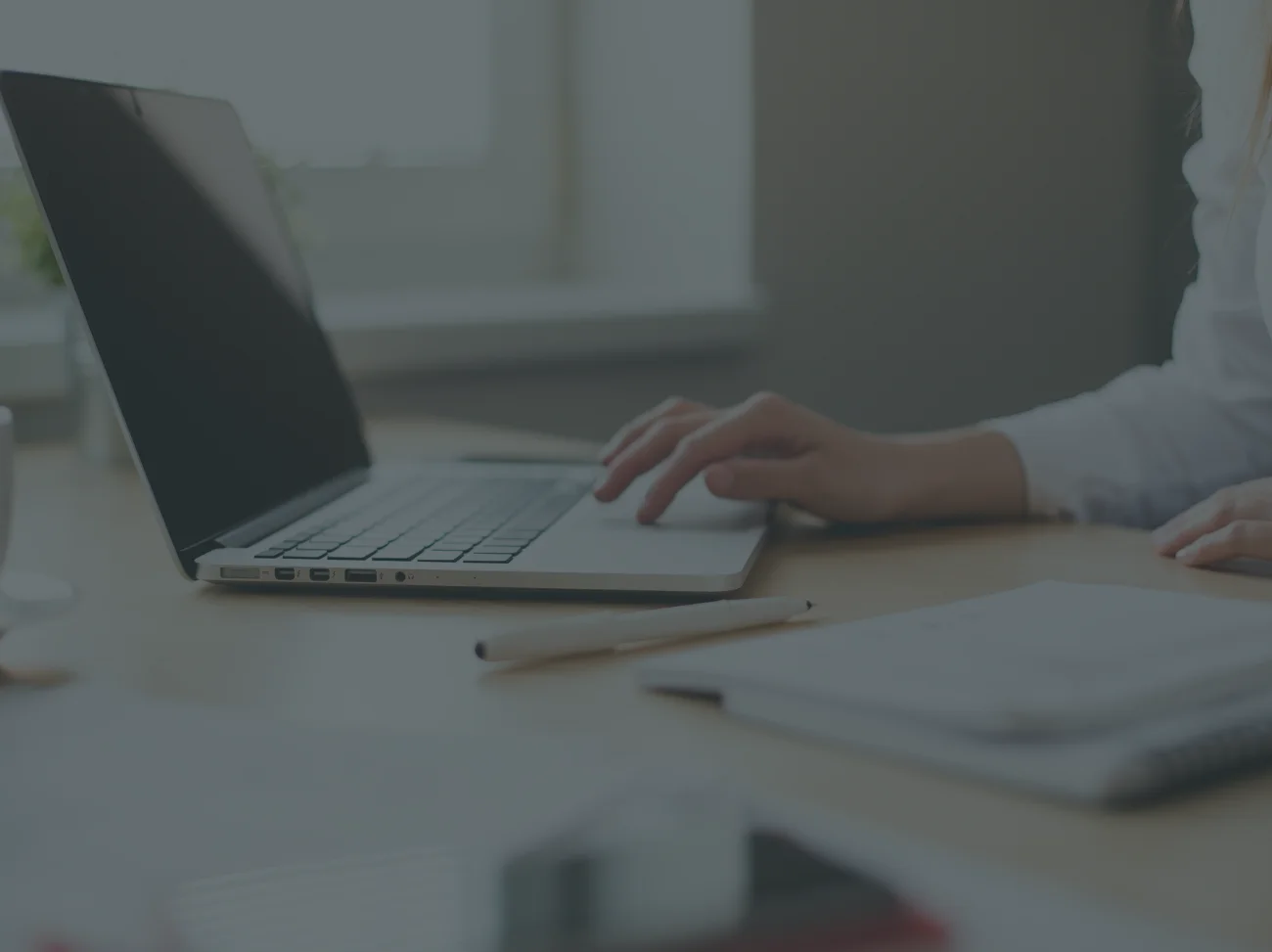 https://sitescdn.wearevennture.co.uk/public/carston-etl-careers/assets/carston-services-1300-x-973-18.webp