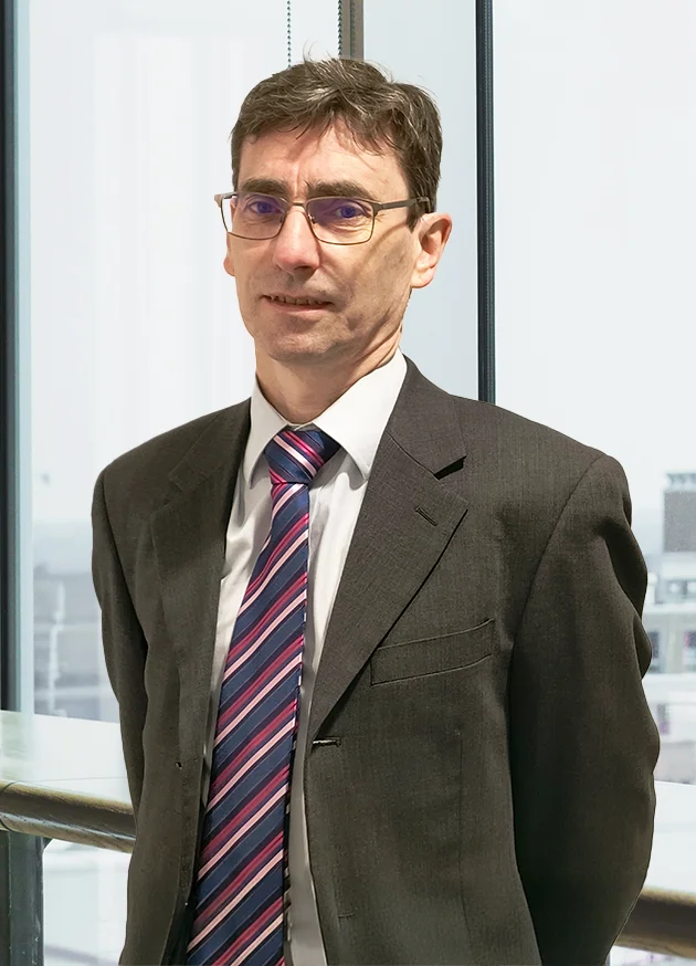 Ian Glass FCCA image