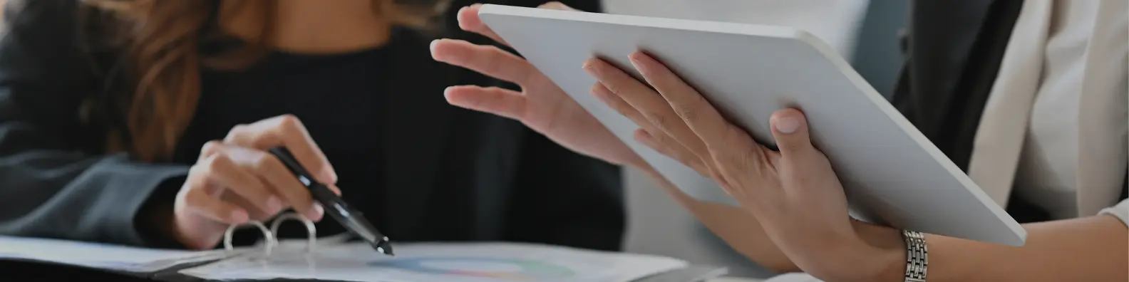 Modern Sales Hiring: How to Find the Right Balance of Technical Expertise and Commercial Acumen