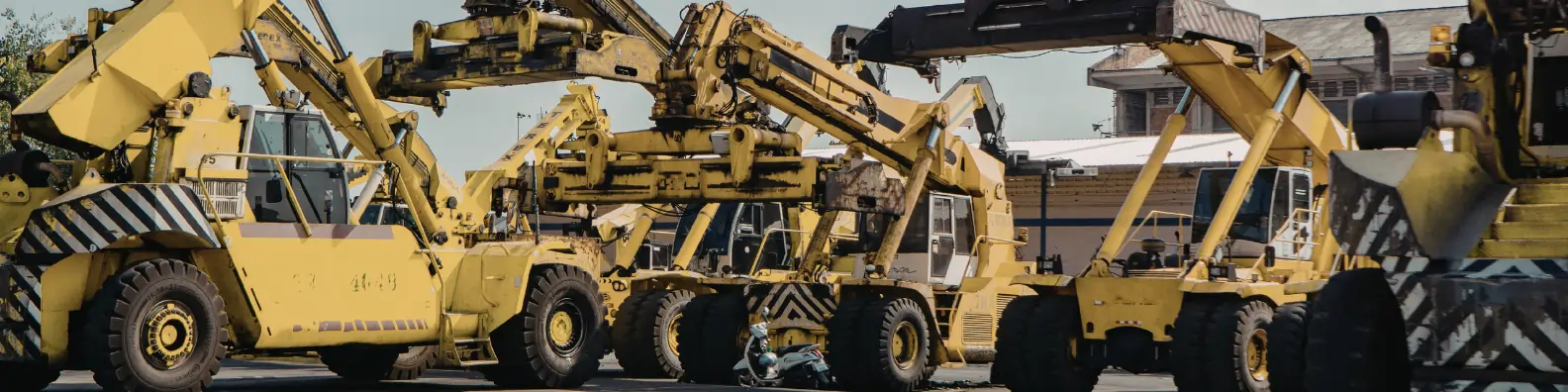 Construction Equipment OEMs in 2026: US Market Trends, Challenges, and Talent Demand