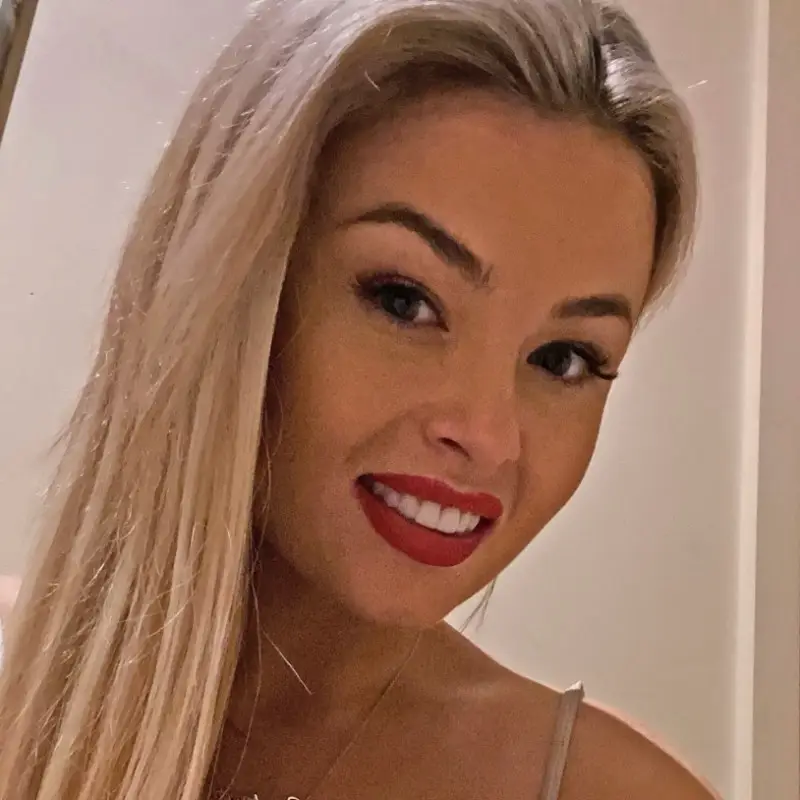 Courtney Raethorne