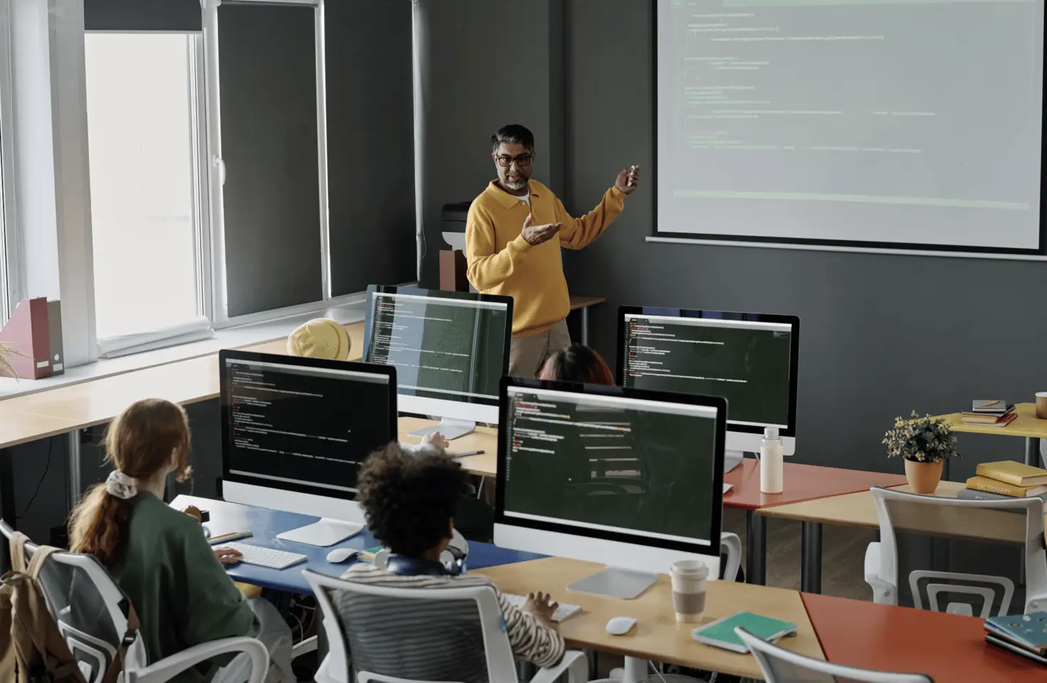 How Graduates in Networking Jobs Can Accelerate Digital Transformation