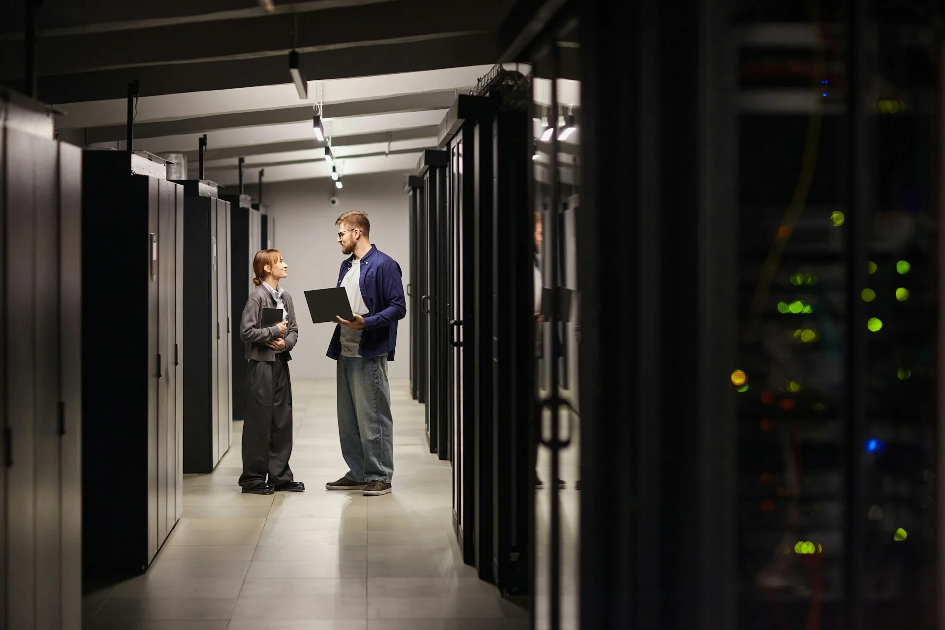 The Key Data Center Contractor Roles Every Project Needs in 2026