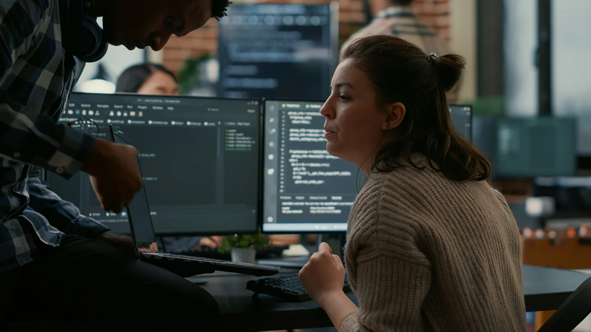 5 Mistakes Tech Teams Make When Hiring Contractors for AI & Cloud Projects