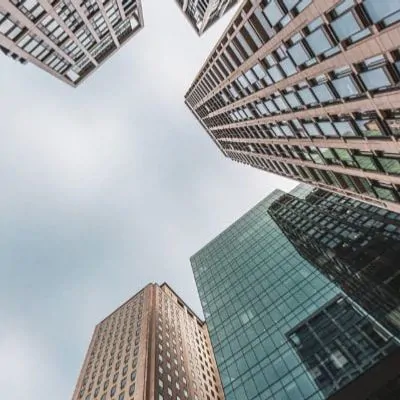 skyline-with-buildings