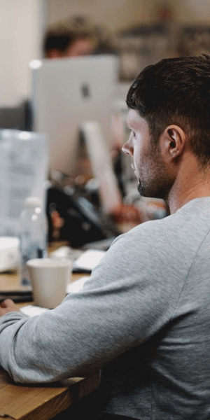 Integro Partners a consultant typing