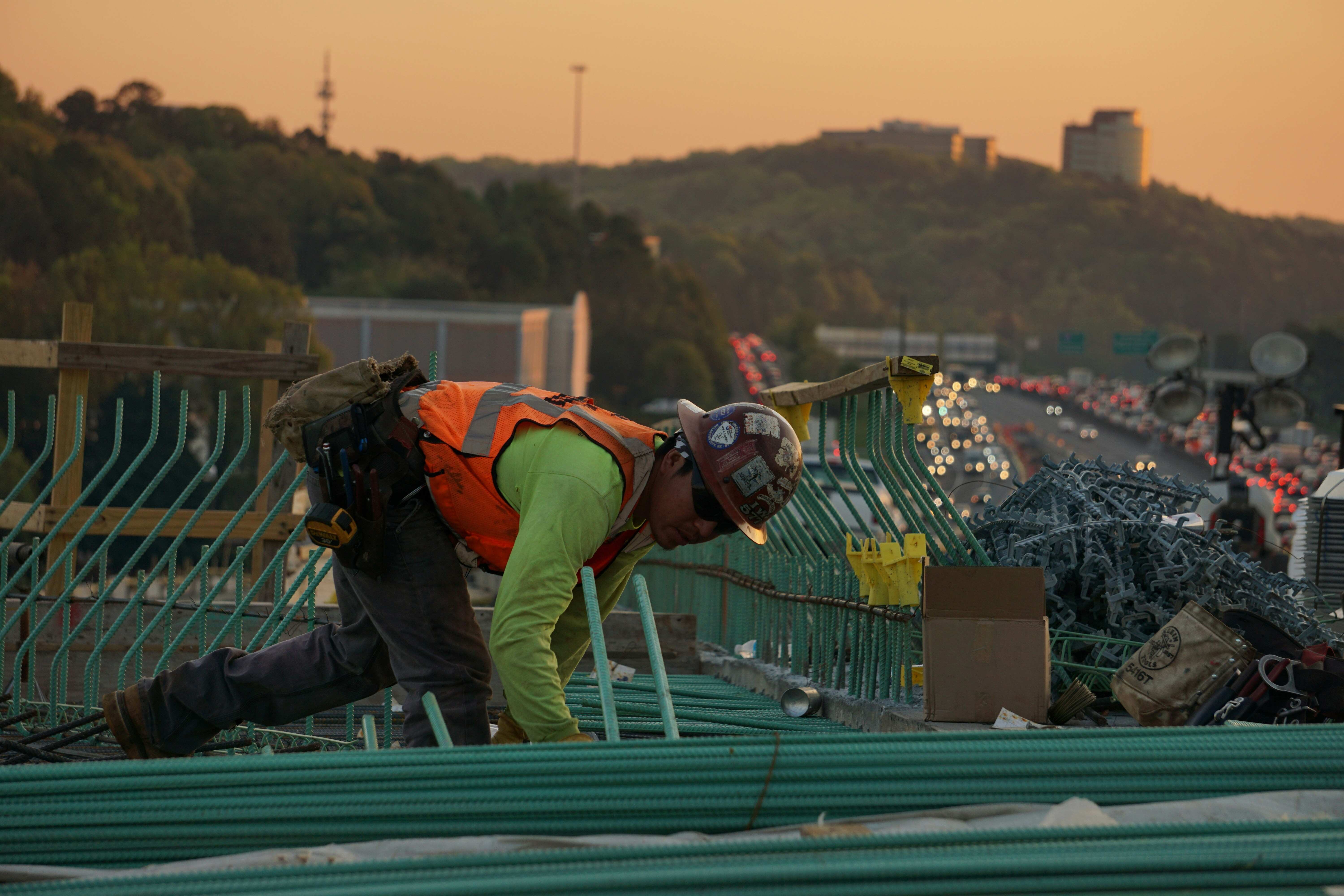 How to Tackle the Construction Industry’s Global Labour Shortage