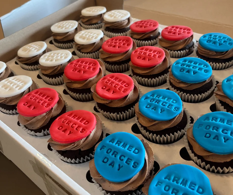 Armed forces day cupcakes