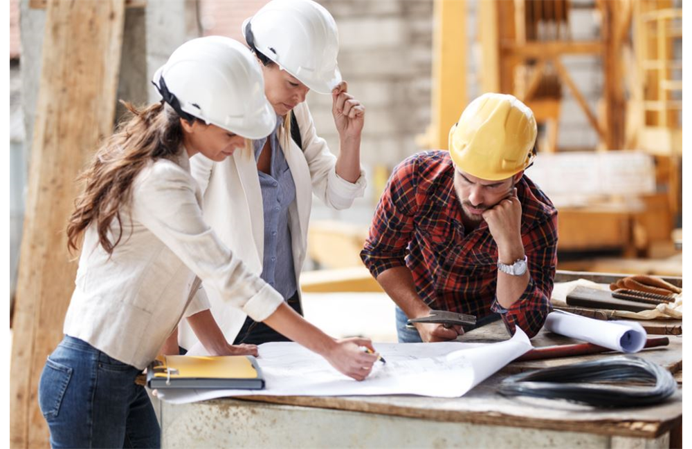 Attracting Women into the Construction Industry