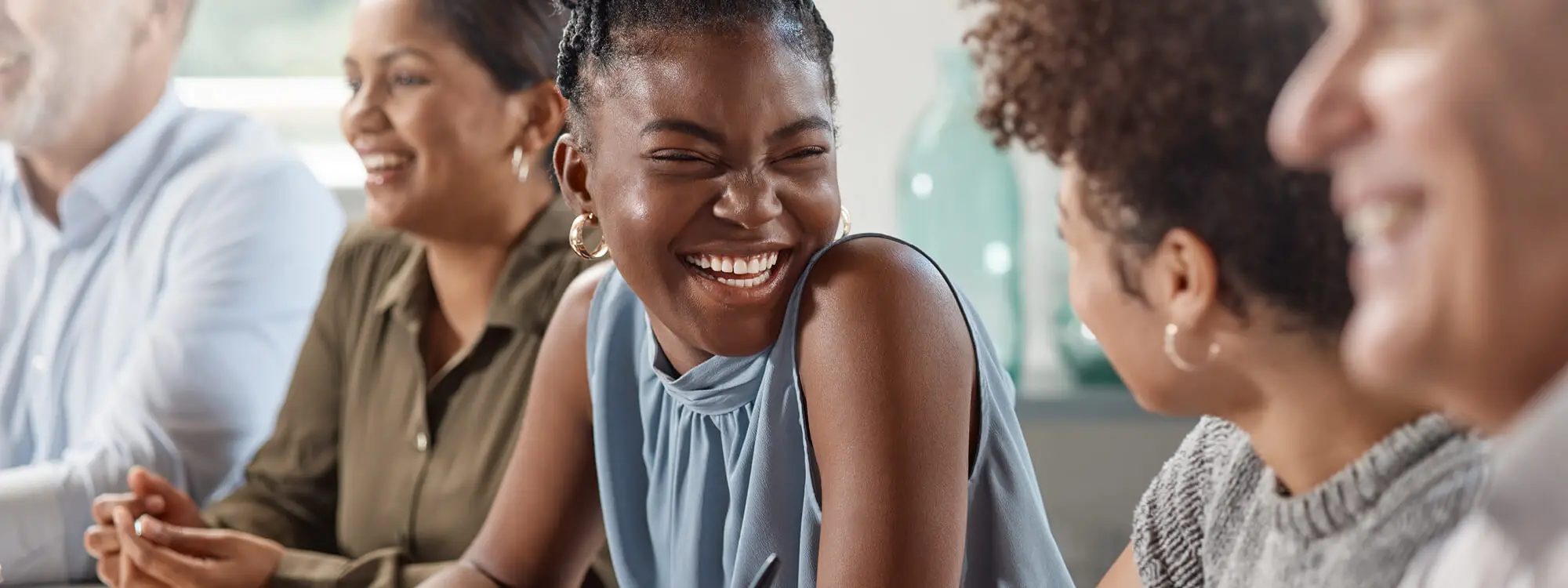 Working Abroad Checklist: Your 8-Step Guide to Success