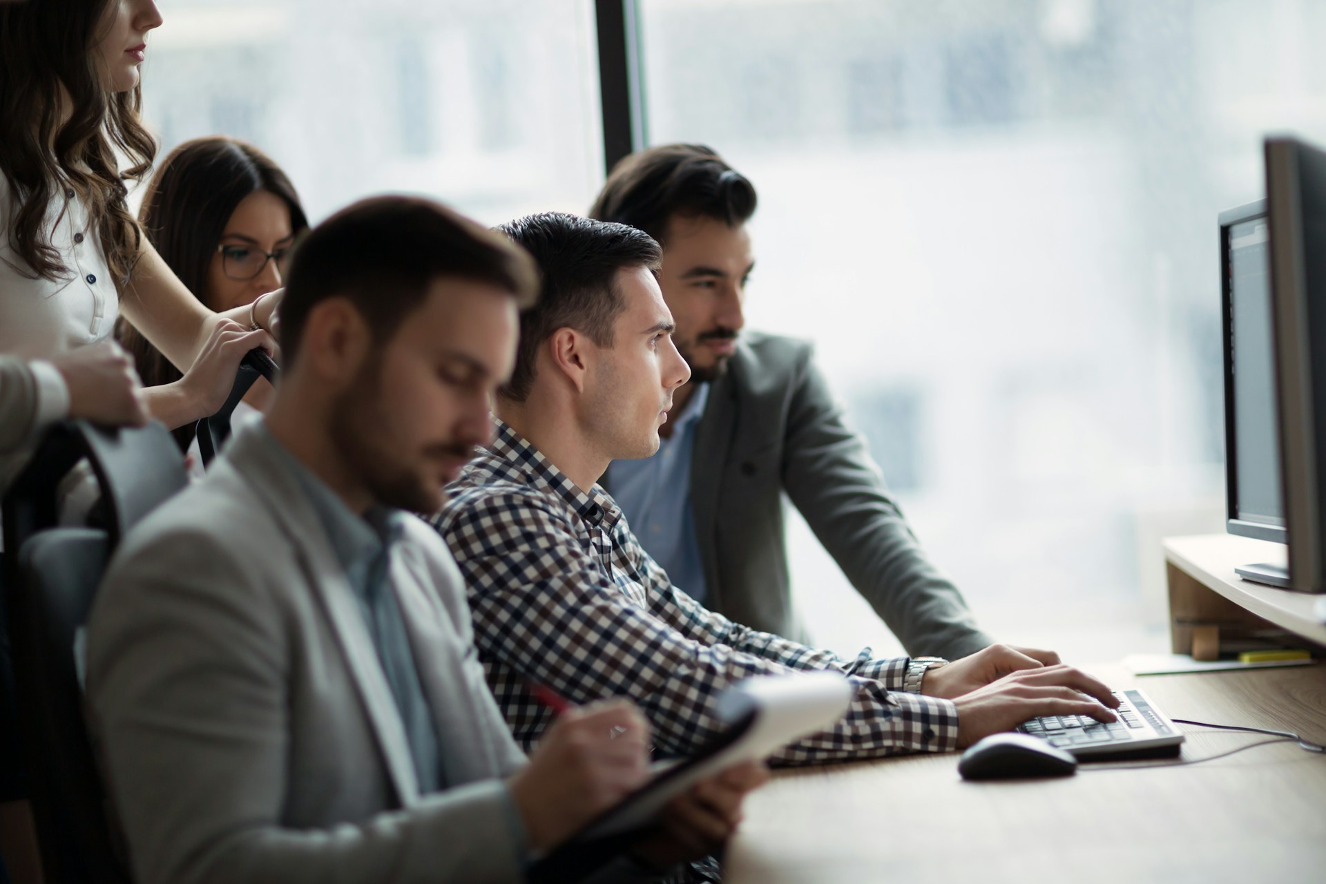 business-people-brainstorming-in-office-during-conference-