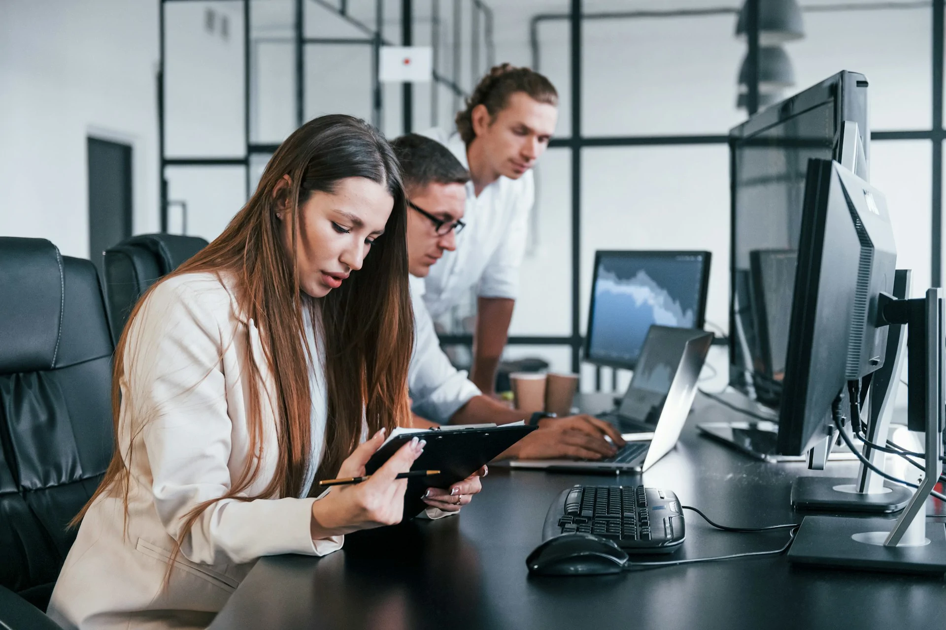 Why 2025 is Becoming a Defining Year for Contract Engineering