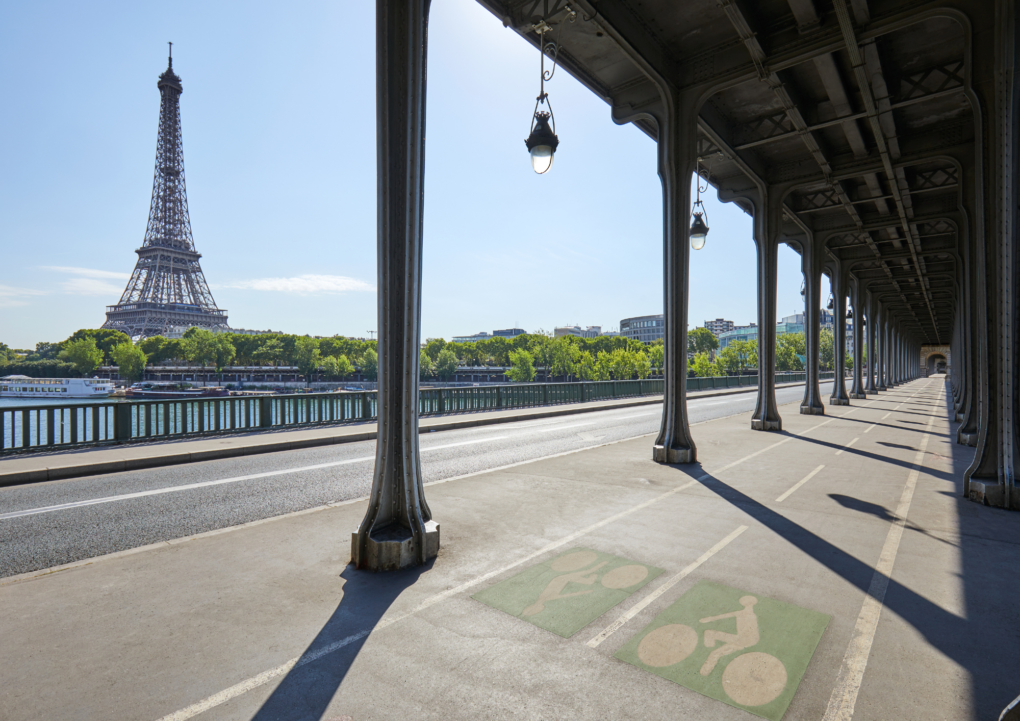train in paris