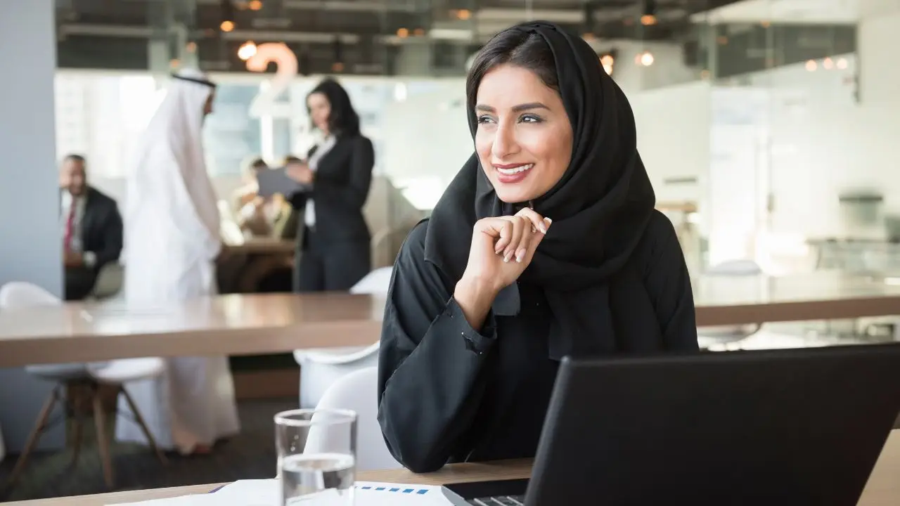 Benefits of Using an Employer of Record (EOR) in the Middle East cover image