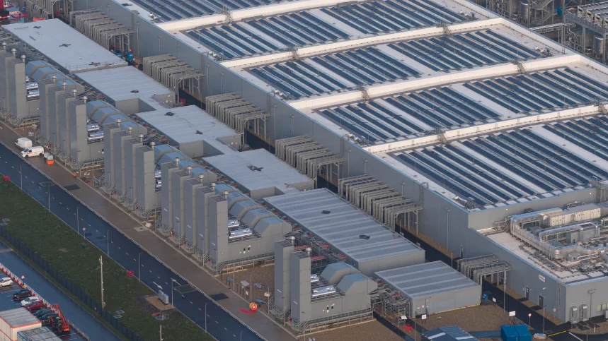 Delivering a compliant workforce for a data centre project in the Netherlands