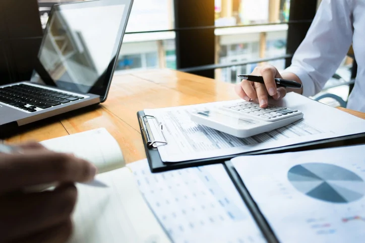 How to become a Finance Director: skills, qualifications and salary