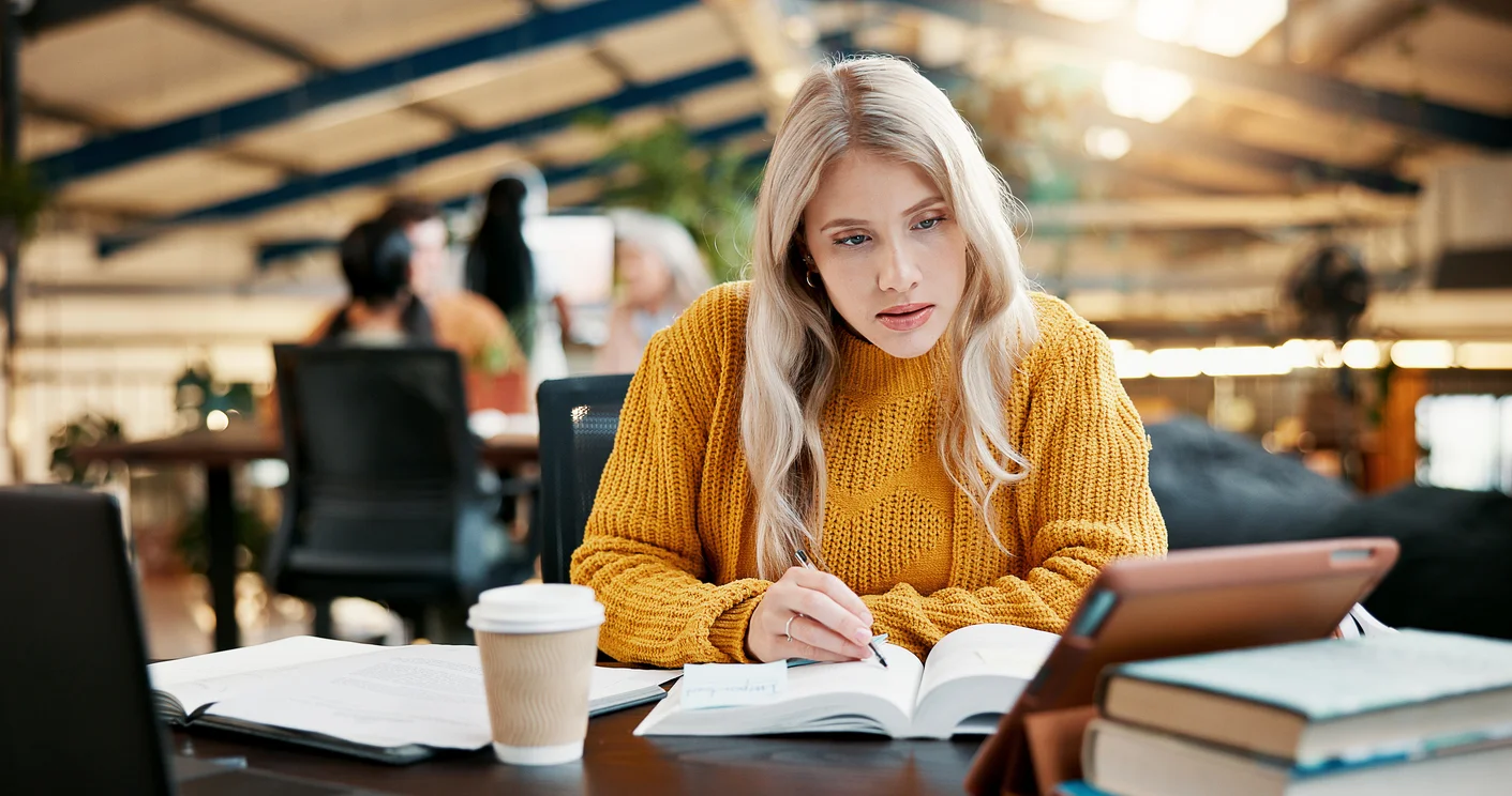 How to prepare for a job interview: tips and checklist