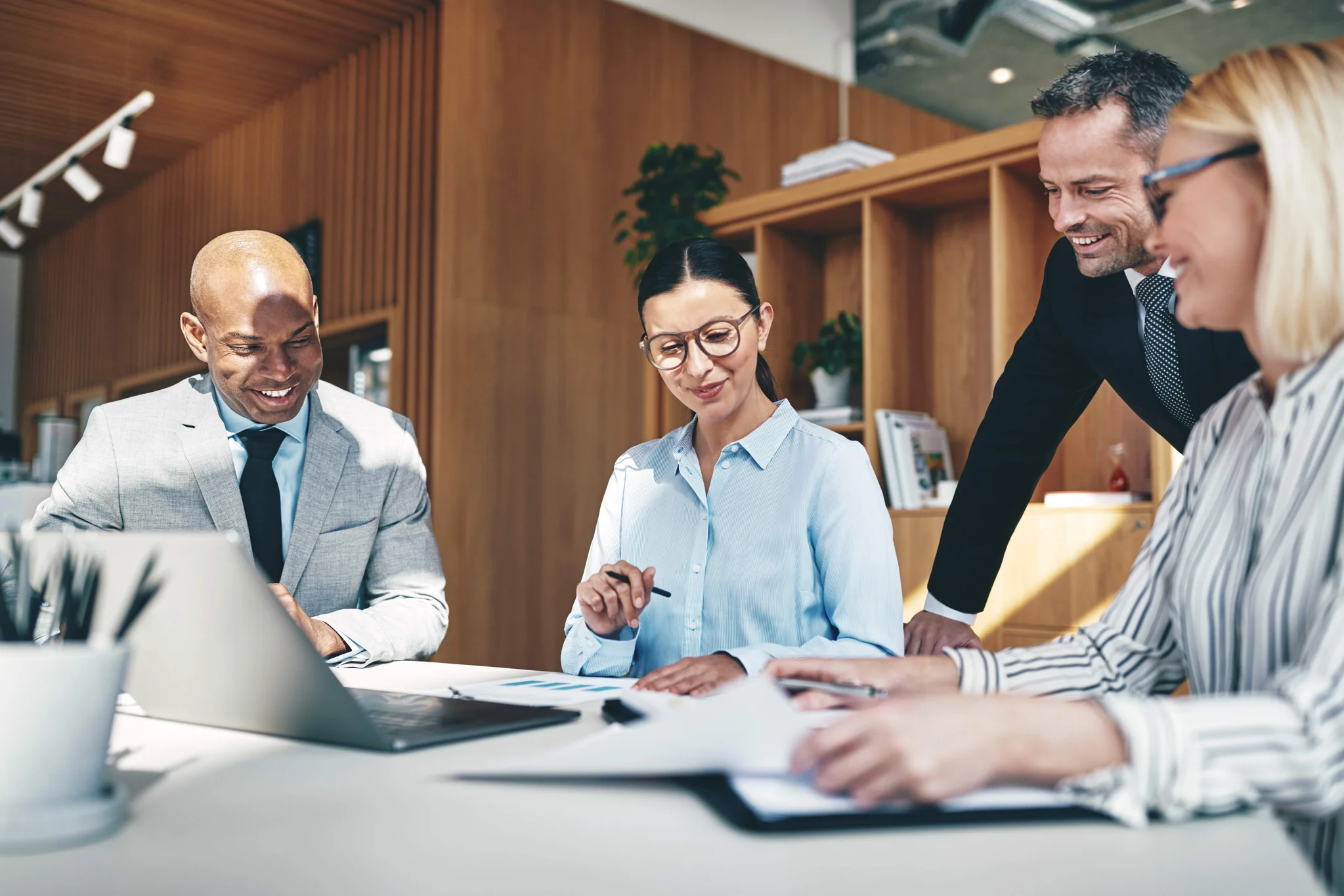 Accountancy & Finance in Q3: Salaries Plateau, But Clients Are Paying to Skip the Notice Period