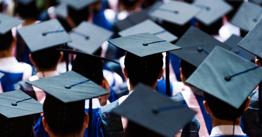 Graduates – How to stand out from the crowd