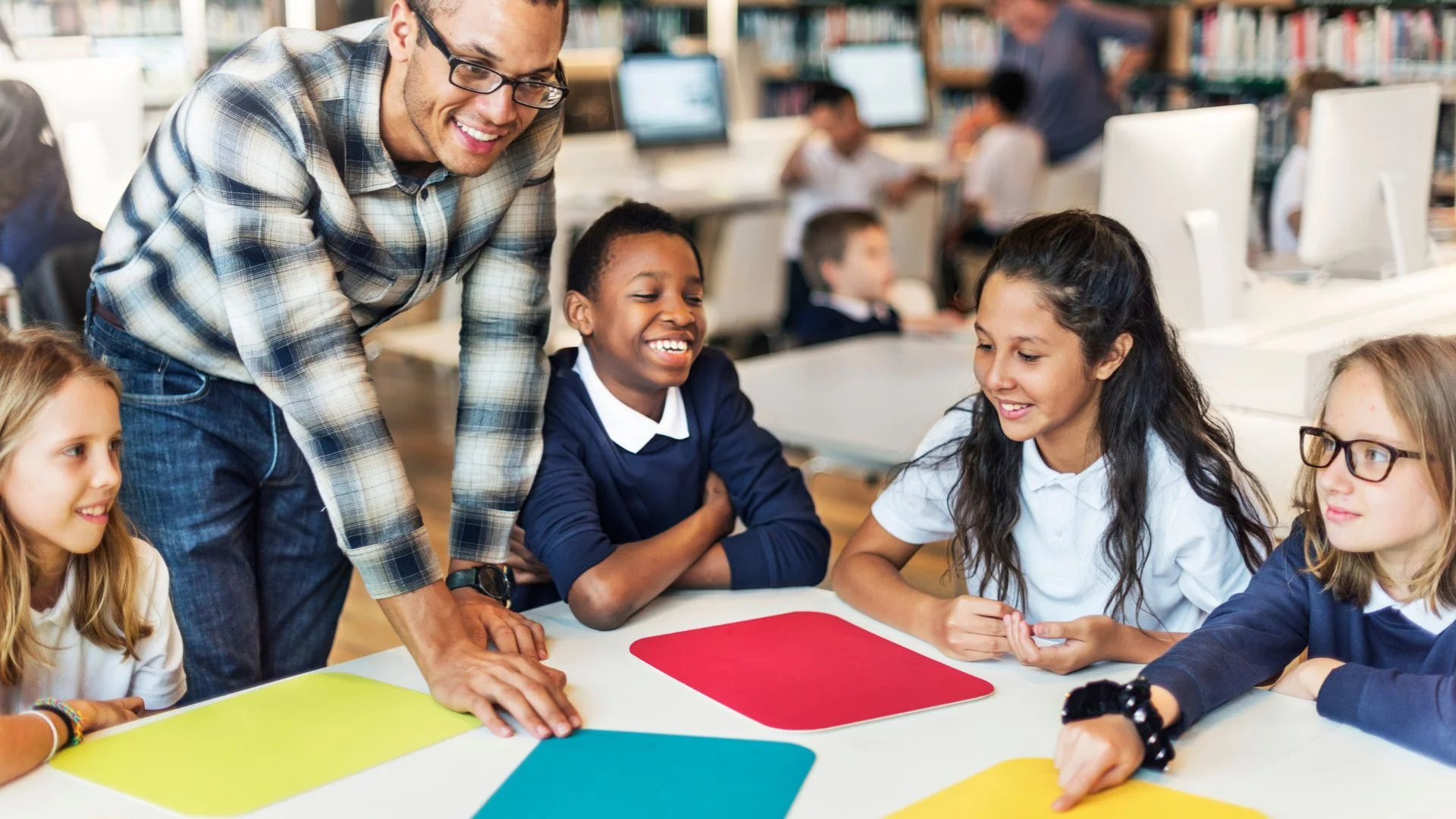 World Kindness Day: How Teachers Can Inspire Caring and Compassion in Schools