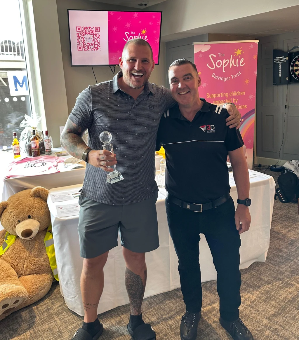 Image: The 2025 Individual Winner - Louis with Damian