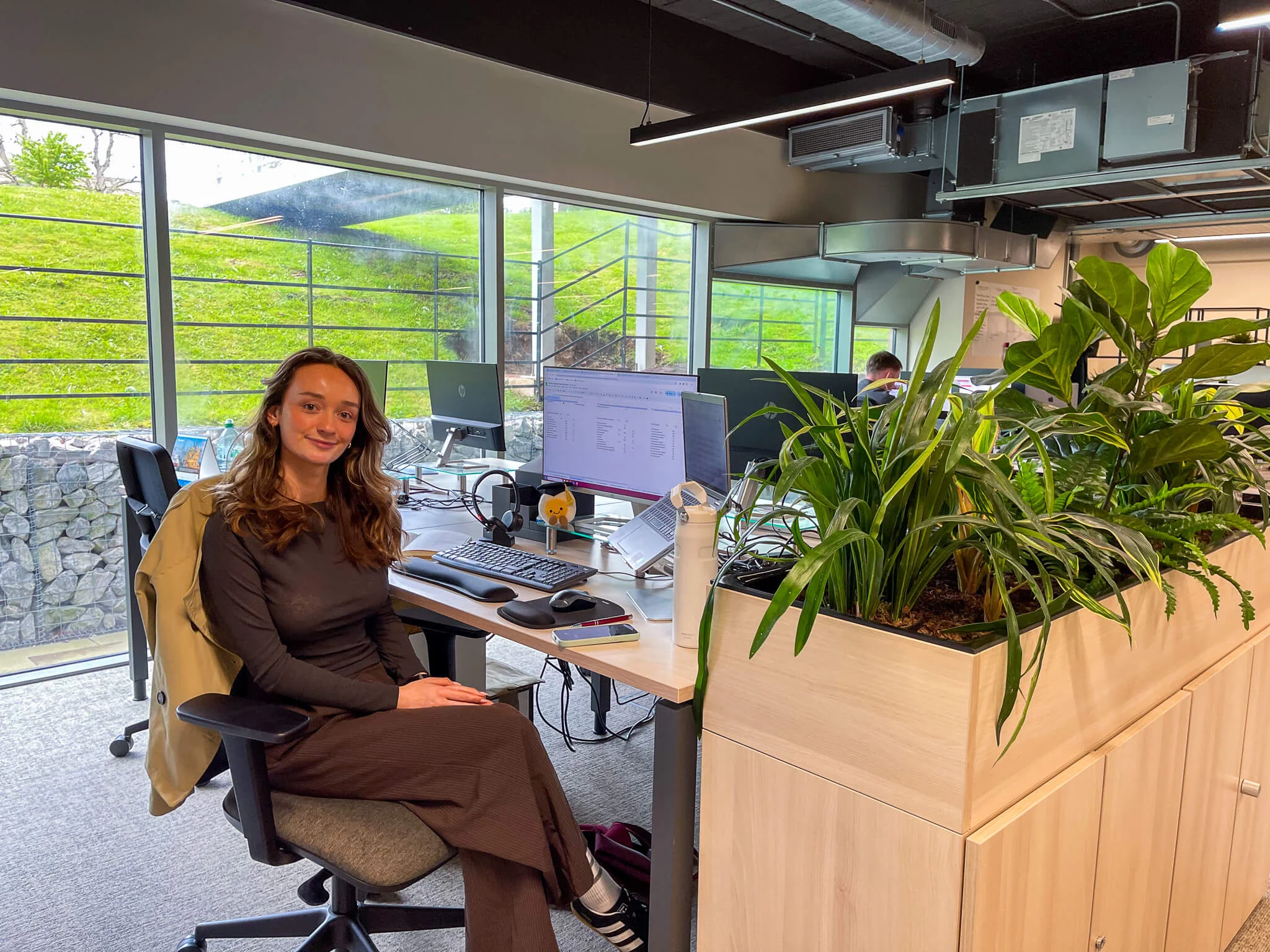 Why Choose an Apprenticeship After University?