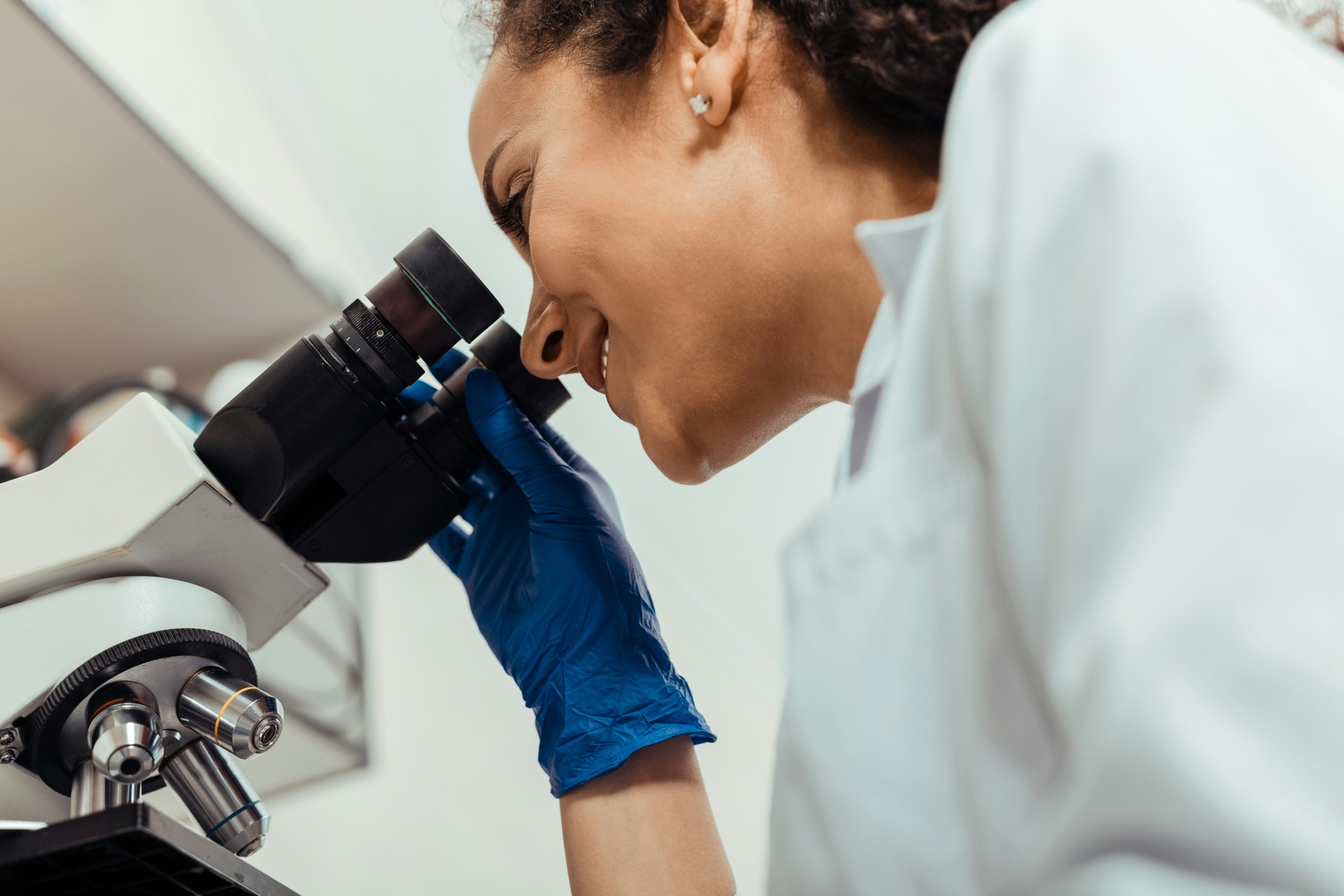 Biometrics Recruitment: How Small Biotechs Can Stand Out