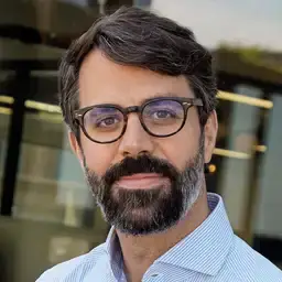 consultant headshot: Christopher Lippuner | Co-founder & CEO | Semble